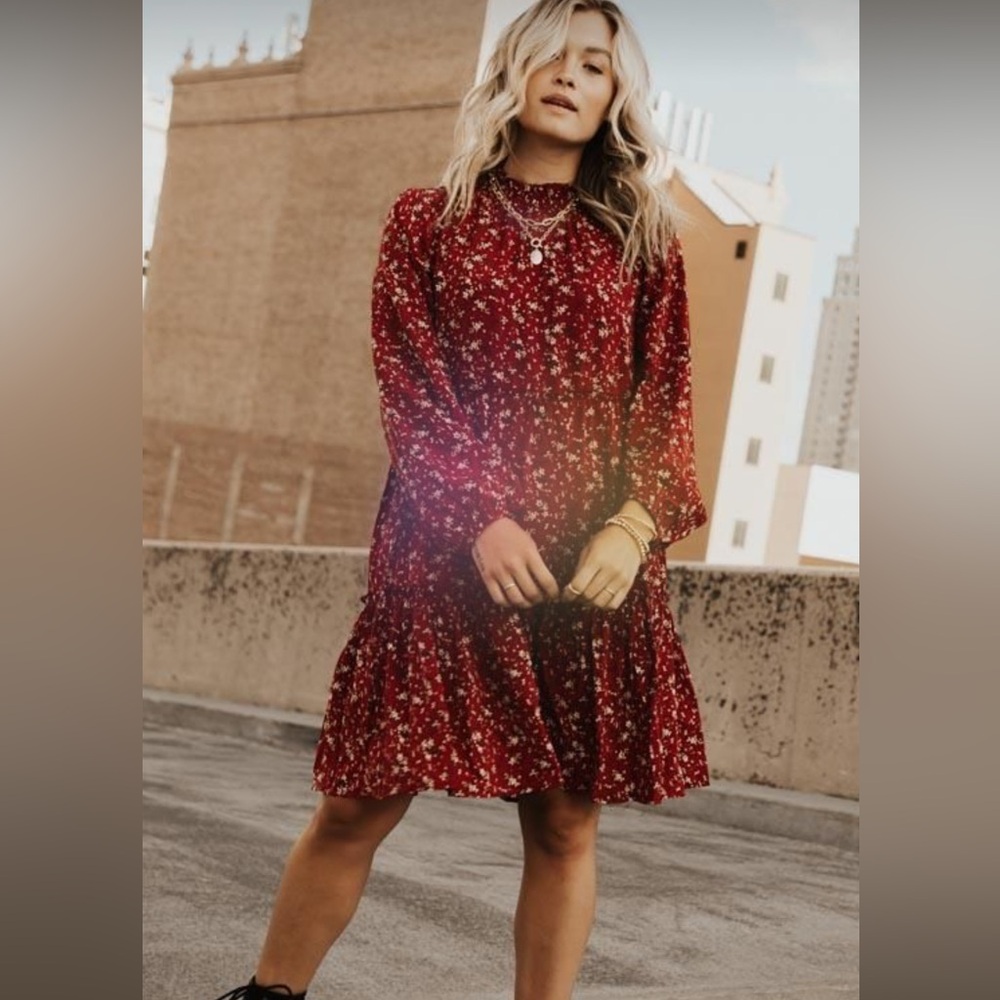 BÖHME M boho floral long sleeve rust colored & tiered skirt knee length dress